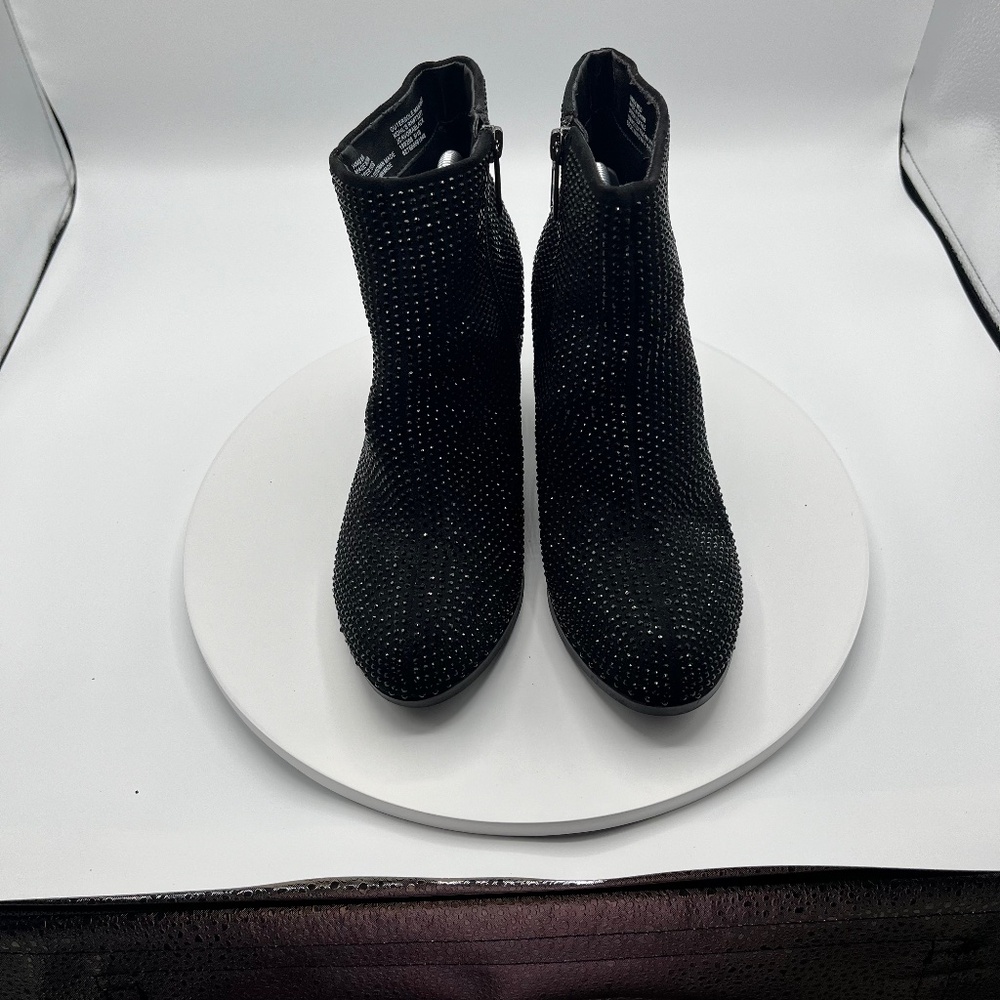 Juicy Couture, size 8, med black rhinestone ankle boots for women.